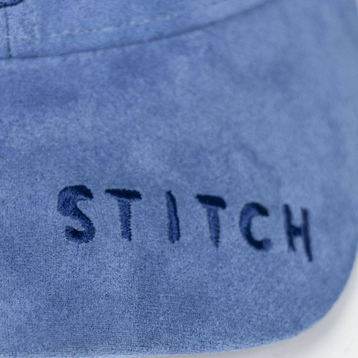 VISIERA CURVA STITCH PER ADULTI