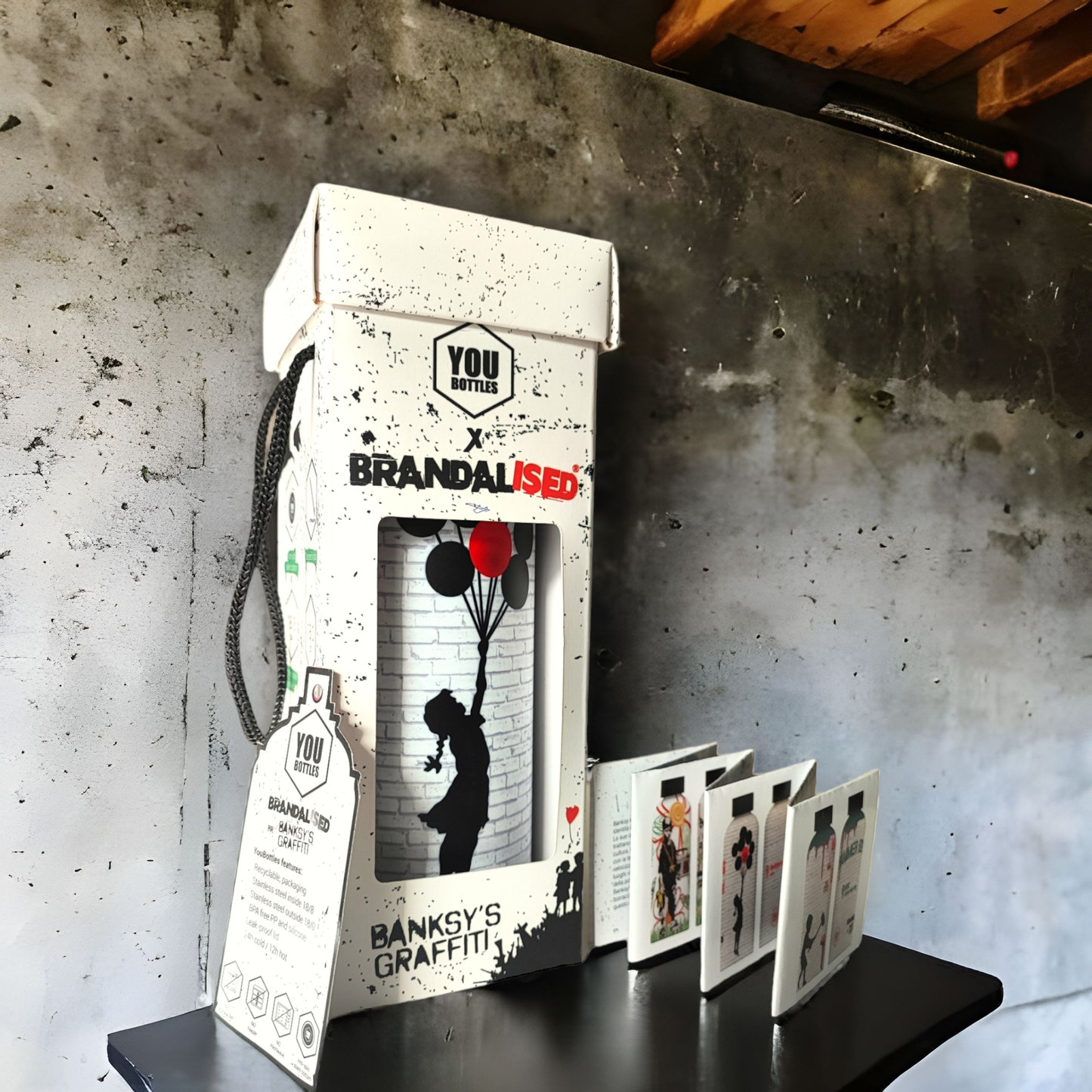 Banksy's Graffiti Borraccia "DUAL" - The Flower Thrower