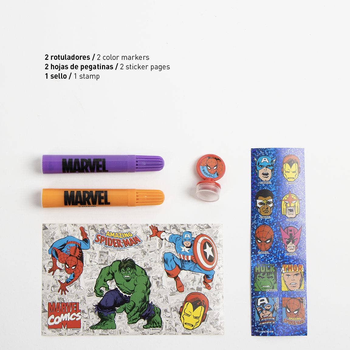 SET DI CANCELLERIA COLORABILE MARVEL DISPLAY